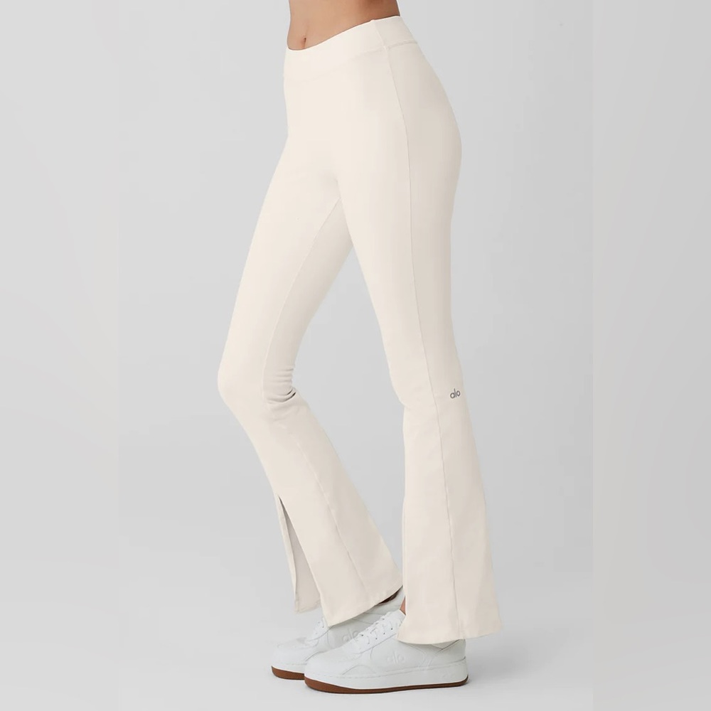 ALO Airbrush High-Waist Flutter Legging